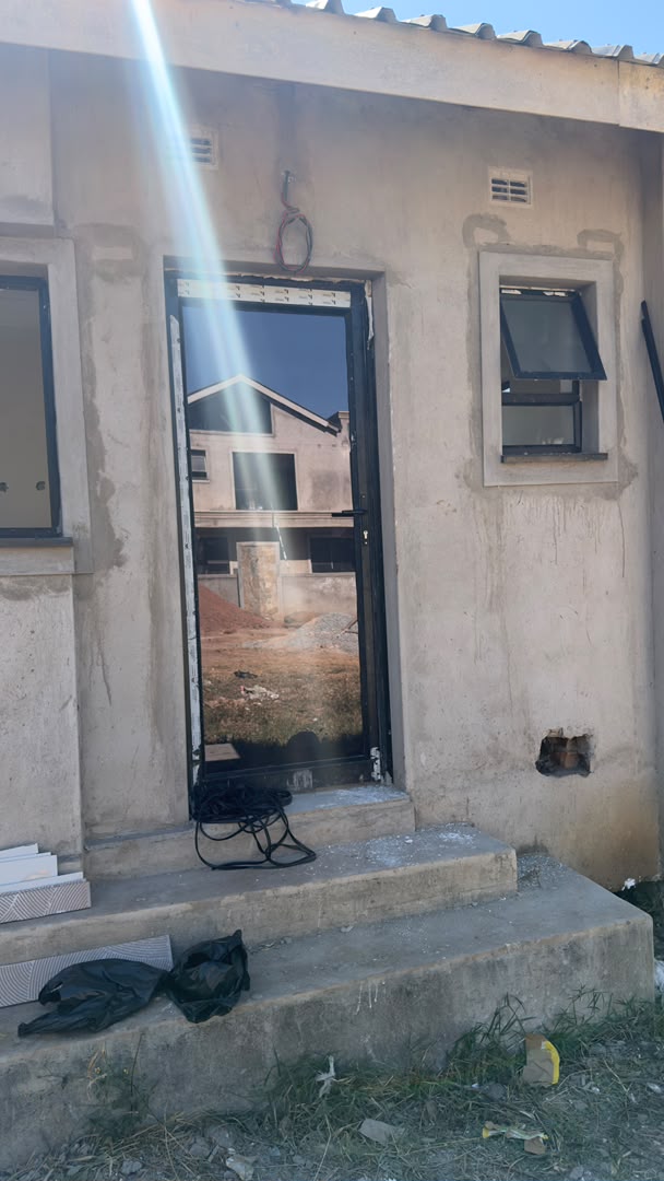 Aluminum Hinged Door
